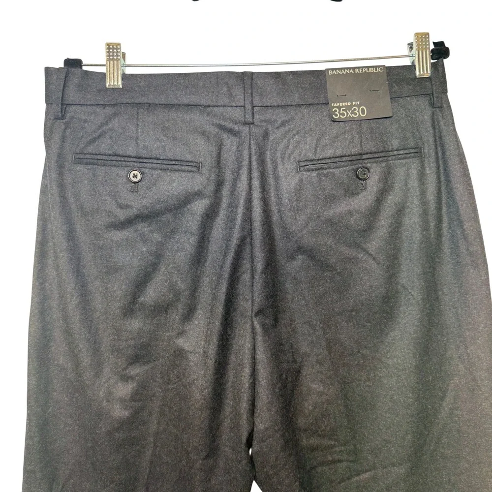Banana Republic Tapered Fit Dress Pants Mens 35x30 Charcoal Gray 744351-00-1 NEW